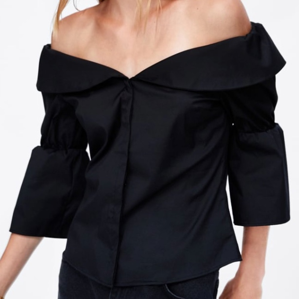 Zara off the shoulder button up poplin top